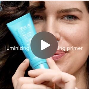 TULA
Supersize Blurring & Moisturizing Filter Primer 2.02 FL OZ